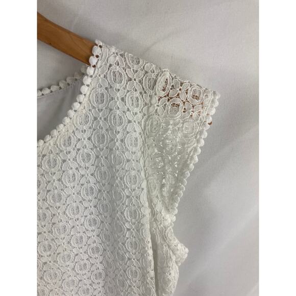 Liz Claiborne Lace Detail Cap Sleeve Blouse White Size Small - Picture 2 of 6